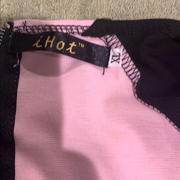 NWOT Sz XL Elegant Dress 29inch from admit to hem - Picture 4 of 6